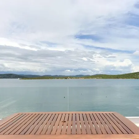 Lovely In Dalmatia Murter