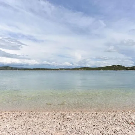 Lovely In Dalmatia Murter