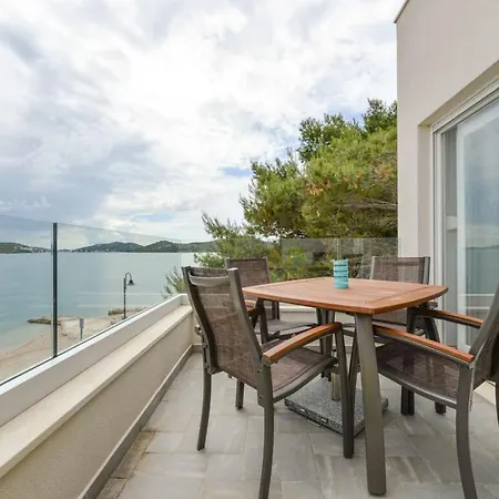 Lovely In Dalmatia Apartamento *