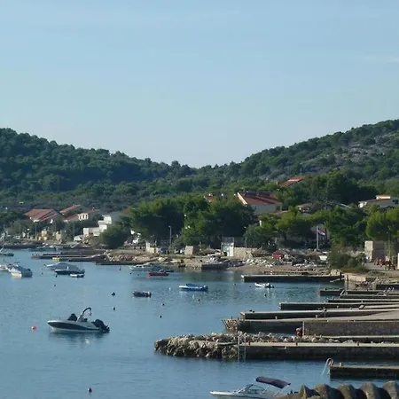 Lovely In Dalmatia Apartamento Murter