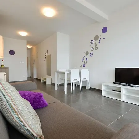 Apartamento Lovely In Dalmatia *
